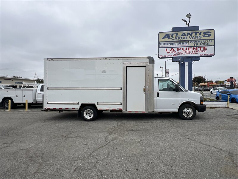 gmc savana cutaway 2022 7GZ37TC75NN011544 image gmc savana cutaway 2022 7GZ37TC75NN011544 image